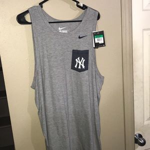 New York yankees tank new size XL